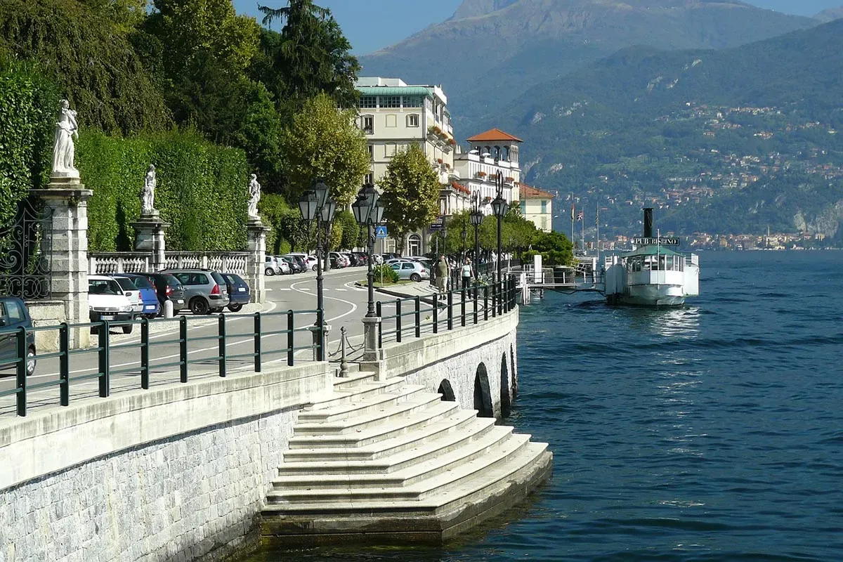 Lago di Como Tremezzo Greenway del lago