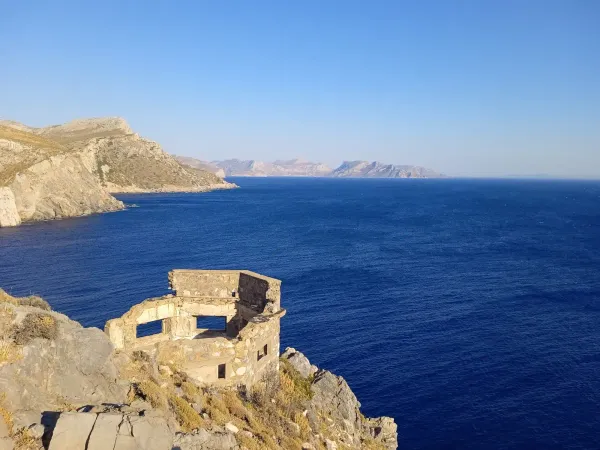 Leros: sensorial running con il Meltemi