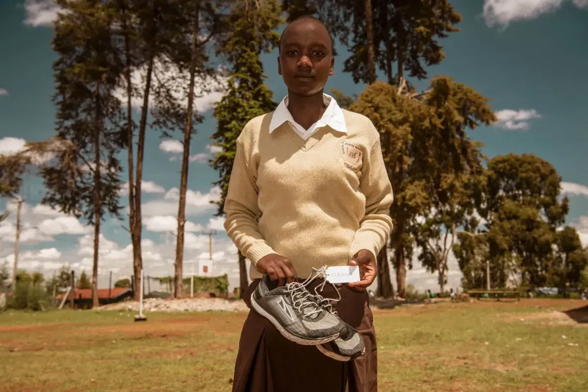 In Your Shoes scarpe usate in Africa