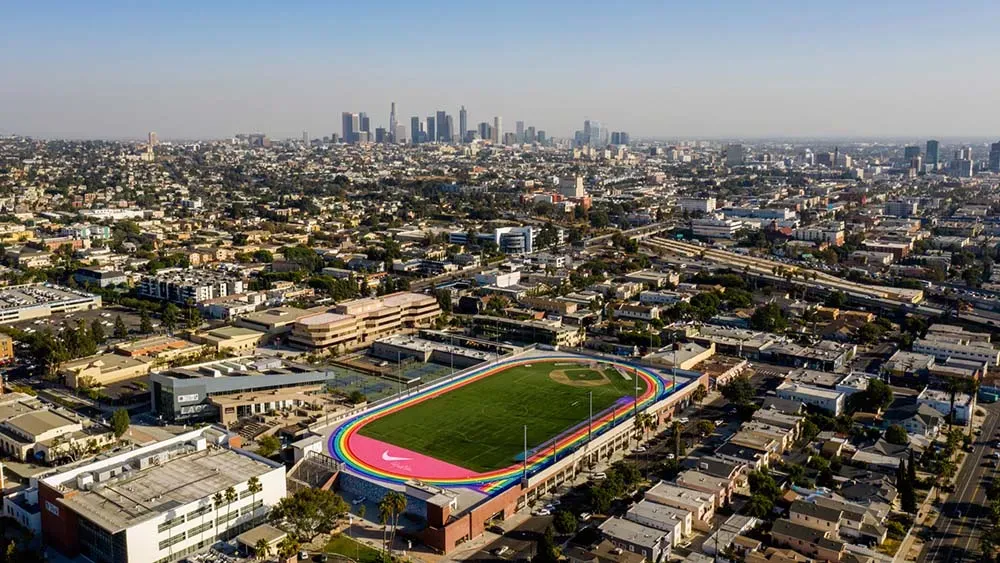 La pista arcobaleno del Los Angeles City College